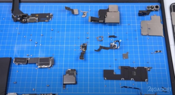 Apple усложнила ремонт iPhone 14 Pro Max  (видео)